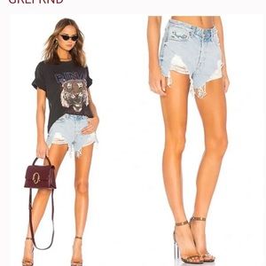 Grlfrnd Helena Shorts size 24